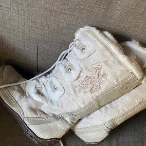 USPA Womens Snow Boots size 6